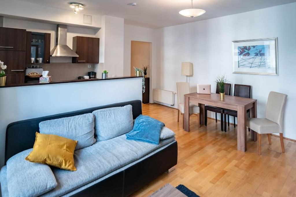 Free Parking! Soho Budapest 304, 4 Ppl, Ac, Fast Wifi, Smart Tv Zewnętrze zdjęcie